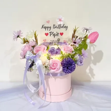 Bloom Box Akrilik Ucapan Ulang Tahun Glodok